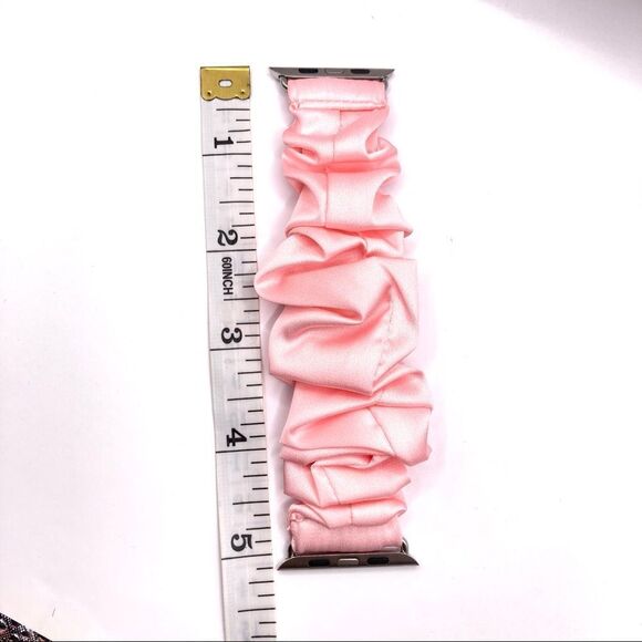 Pink scrunchie smart watch replacement band - Picture 4 of 4